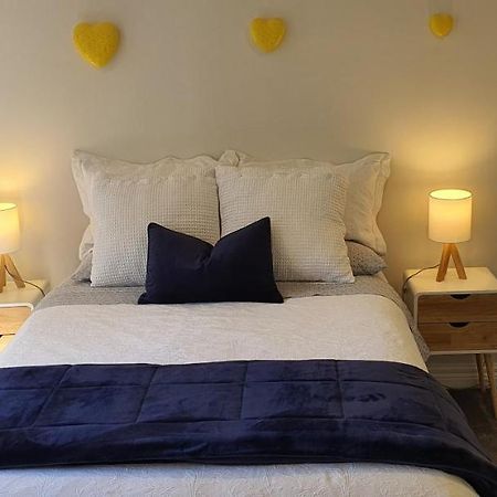 Takapuna Beach Accommodation Оукланд Екстериор снимка