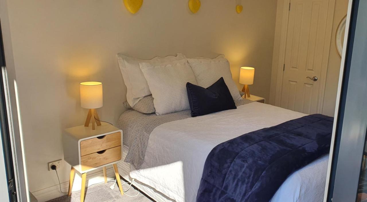 Takapuna Beach Accommodation Оукланд Екстериор снимка